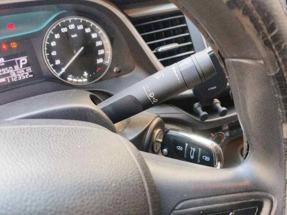 [武汉·鄂A] 二手别克英朗2019款 15T 双离合进取型 国VI