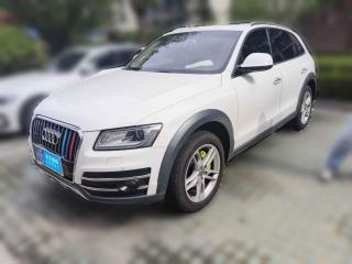 奥迪奥迪Q52018款 典藏版 40 TFSI 技术型