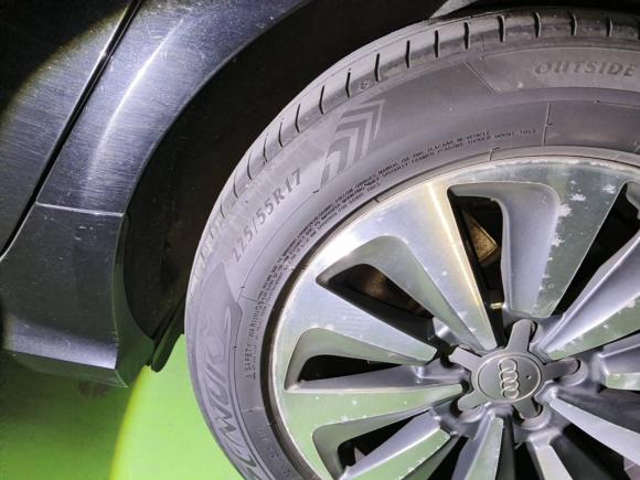 [青岛·鲁U] 二手奥迪奥迪A6L2017款 30 FSI 舒适型