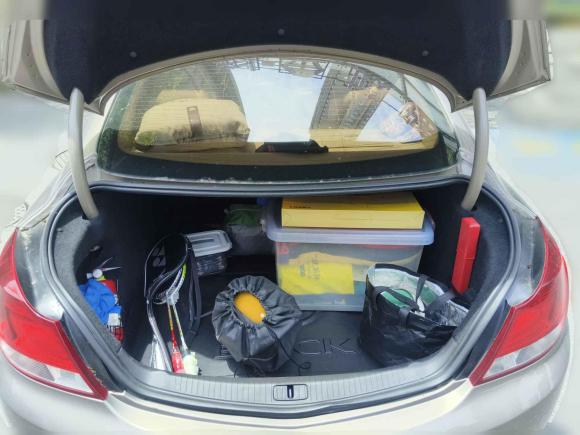 [南昌·赣A] 二手别克君威2012款 2.4L SIDI旗舰版