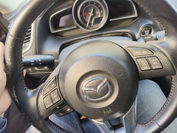 [上海·沪B] 二手马自达马自达3 昂克赛拉2014款 三厢 2.0L 自动旗舰型