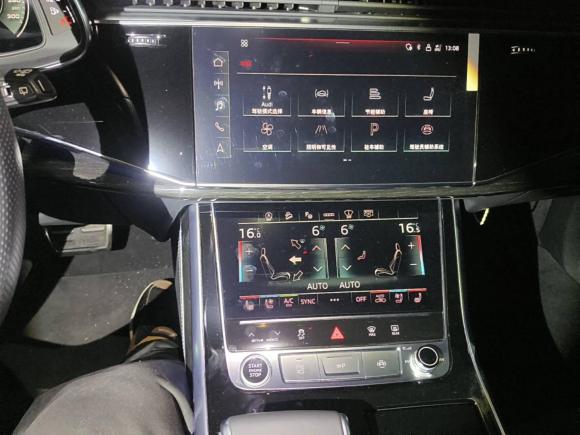 [上海·沪F] 二手奥迪奥迪Q82021款 55 TFSI 暗夜骑士限量版