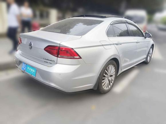 [广州·粤S] 二手大众凌渡2015款 330TSI DSG豪华版