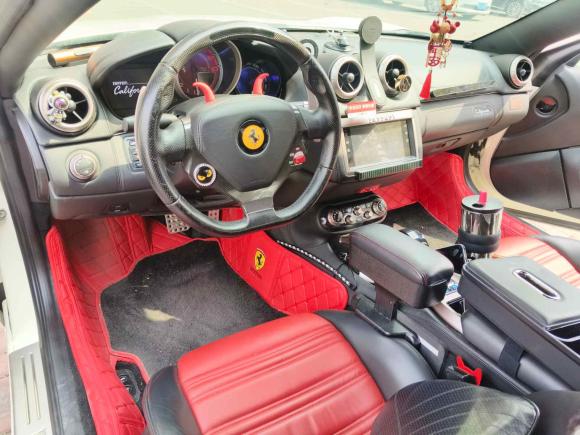 [上海·沪C] 二手法拉利California T2009款 4.3L 标准型