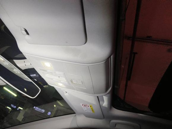 [上海·沪H] 二手大众途安2016款 途安L 280TSI DSG豪华版