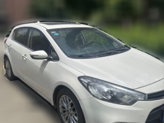 起亚起亚K3S2014款 1.6L 手动GLS