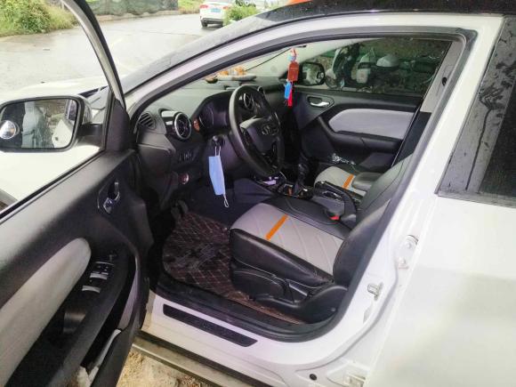 [杭州·沪C] 二手东南东南DX32018款 1.5L 户外版 手动尊贵型