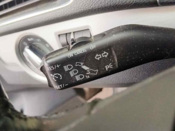 [武汉·鄂A] 二手大众帕萨特2013款 1.8TSI DSG御尊版