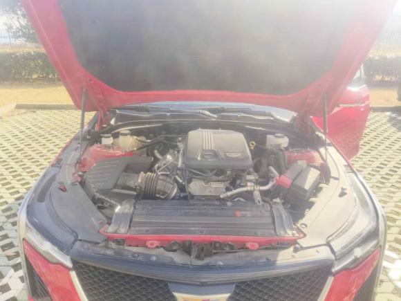 [上海·豫G] 二手凯迪拉克凯迪拉克CT42022款 28T 风尚型