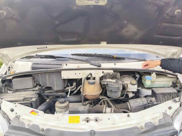 [无锡·苏B] 二手大通新途V802023款 2.0T AMT经典傲运通长轴中顶6/7/8/9座