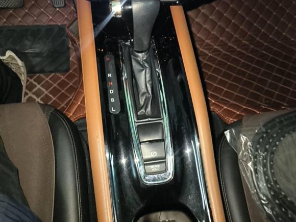 [成都·川A] 二手本田缤智2016款 1.8L CVT两驱先锋型