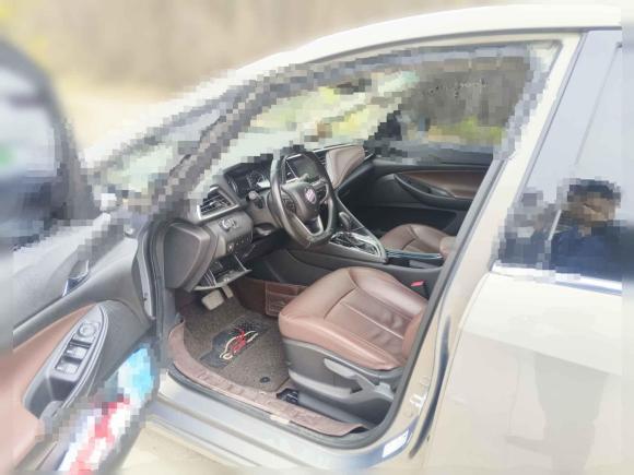 [武汉·冀D] 二手别克别克GL62018款 18T 6座尊贵型