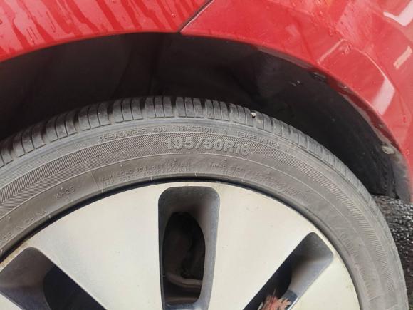 [无锡·苏B] 二手起亚起亚K22012款 三厢 1.6L AT Premium纪念版