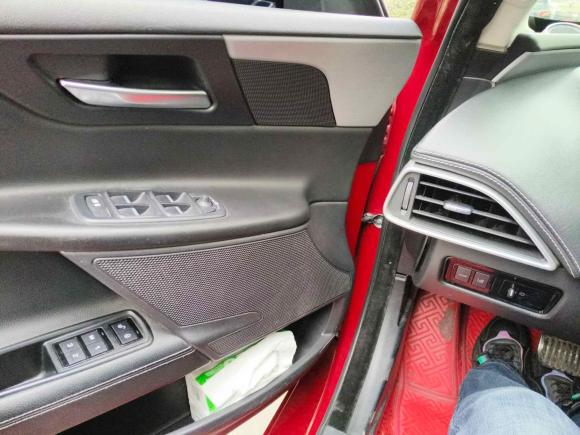 [西安·陕K] 二手捷豹捷豹XE2015款 2.0T 200PS R-Sport