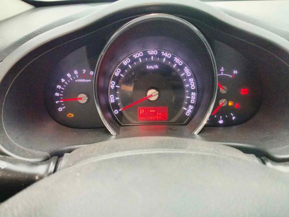 [济南·鲁A] 二手起亚智跑2014款 2.0L 自动两驱版GLS