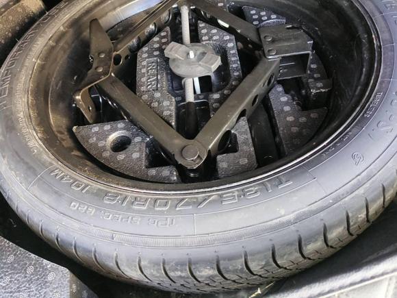 [上海·苏U] 二手凯迪拉克凯迪拉克XT52017款 周年庆版 25T 豪华型