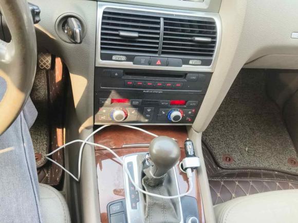 [广州·粤A] 二手奥迪奥迪Q72007款 3.6 FSI quattro 技术型