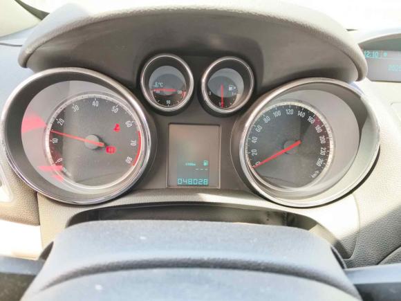 [南京·苏A] 二手别克昂科拉2014款 1.4T 手动两驱都市进取型