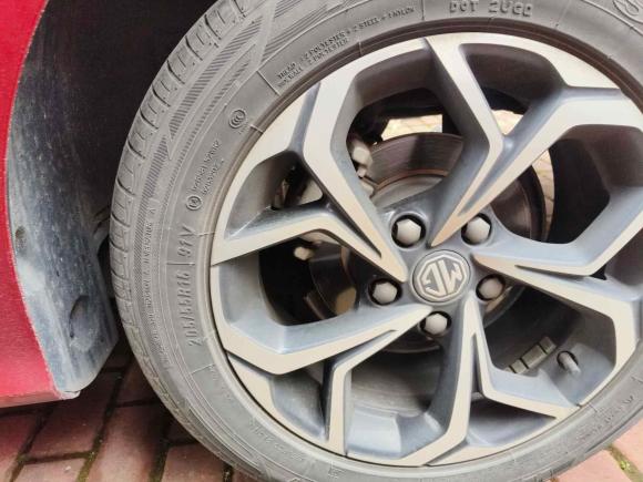 [上海·苏U] 二手名爵MG52022款 180DVVT 手动青春豪华版