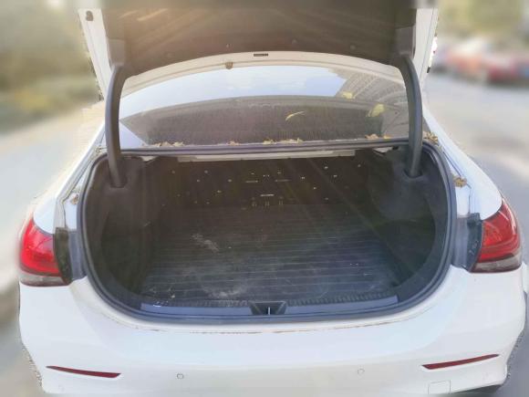 [合肥·皖A] 二手奔驰奔驰A级2020款 改款二 A 180 L 运动轿车