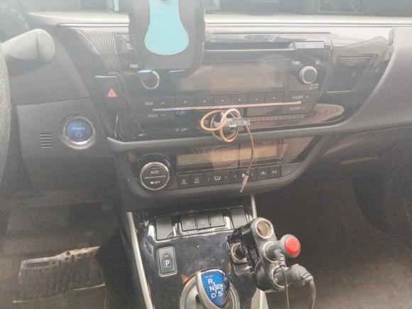 [成都·川A] 二手丰田雷凌2016款 双擎 1.8H GS E-CVT精英天窗版