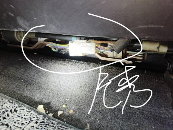 [上海·苏F] 二手丰田皇冠2012款 2.5L Royal 真皮版