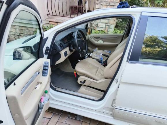 [上海·沪J] 二手奔驰奔驰B级2009款 B 200 时尚型