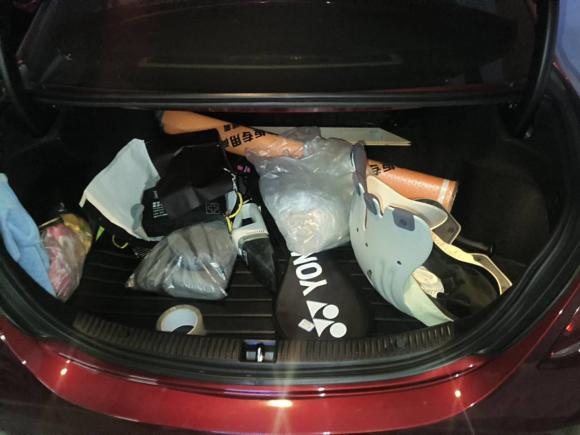 [苏州·苏E] 二手奔驰奔驰C级2017款 改款 C 200 L 运动版