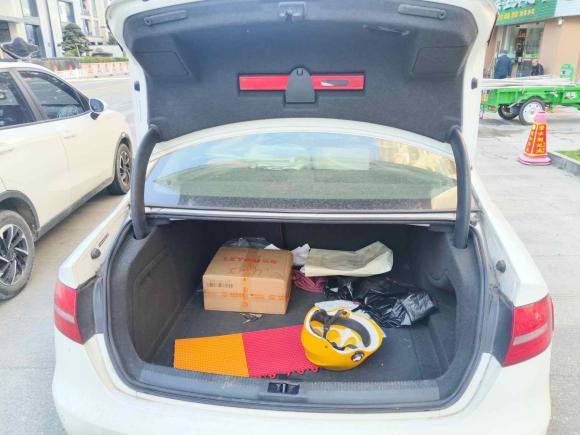 [台州·浙J] 二手奥迪奥迪A4L2013款 35 TFSI 自动标准型