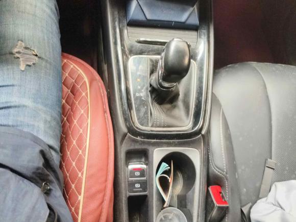 [武汉·鄂A] 二手荣威荣威i52019款 1.5L 自动4G互联朗豪版