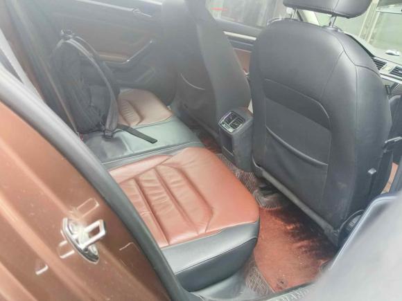 [成都·川A] 二手大众凌渡2015款 330TSI DSG舒适版