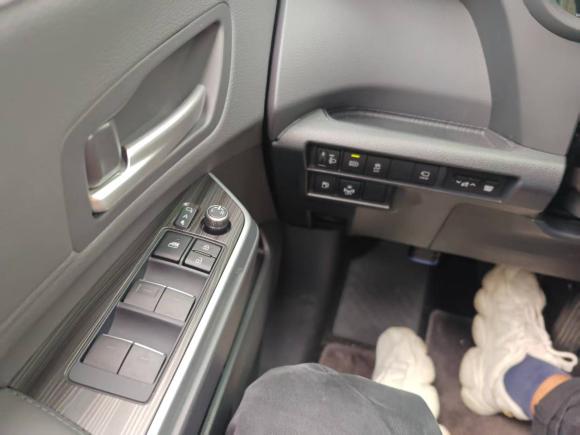 [广州·粤A] 二手丰田赛那SIENNA2024款 2.5L混动 四驱尊贵版