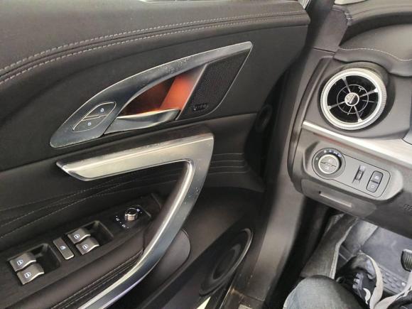 [南通·苏F] 二手魏牌魏牌 VV72021款 2.0T 科技版