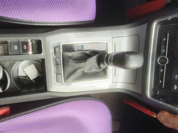 [上海·沪G] 二手荣威荣威RX52020款 20T 自动4G互联超越旗舰版