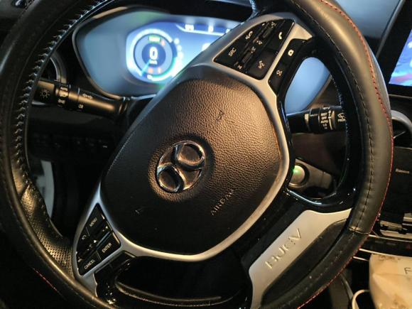 [上海·沪A] 二手北京汽车北京EU52019款 R500 智风版