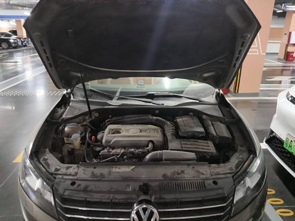 [佛山·粤A] 二手大众帕萨特2011款 2.0TSI DSG至尊版