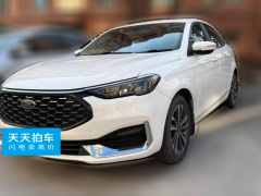 [青岛·鲁B]福特&nbsp;&nbsp;福睿斯&nbsp;&nbsp;2021款 1.5L 自动钻石版