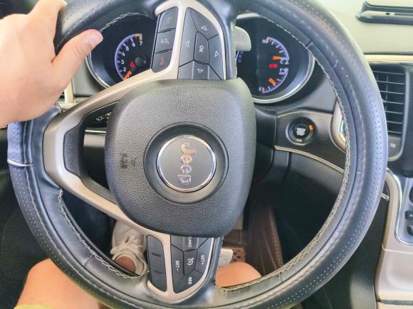 [南通·苏F] 二手Jeep大切诺基2016款 3.0L 舒享导航版