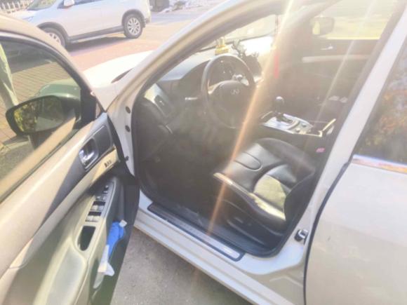 [武汉·鄂A] 二手英菲尼迪英菲尼迪G系2010款 G25 Sedan 运动版