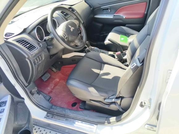 [青岛·鲁F] 二手三菱劲炫ASX2016款 2.0L CVT两驱卓越版