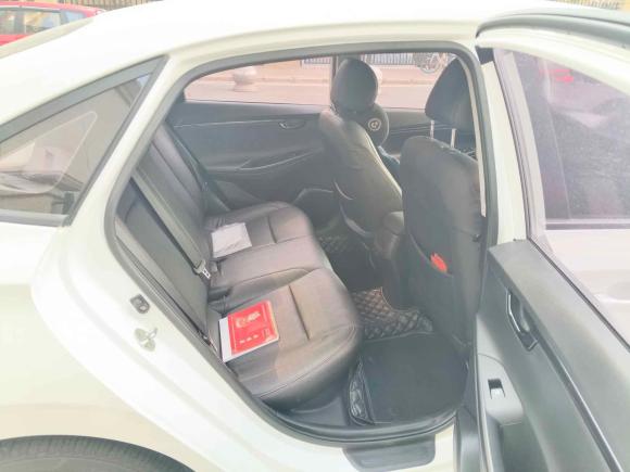 [无锡·苏E] 二手现代悦动2018款 1.6L 自动悦目版GL 国V