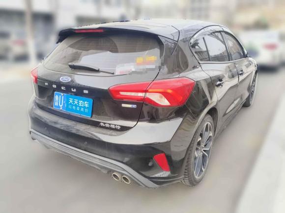 [青岛·鲁U] 二手福特福克斯2021款 两厢 EcoBoost 180 自动ST Line