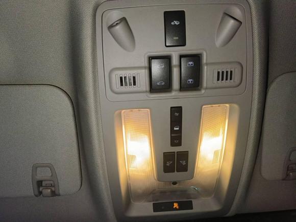 [广州·粤A] 二手凯迪拉克凯迪拉克SRX2012款 3.0L 舒适型