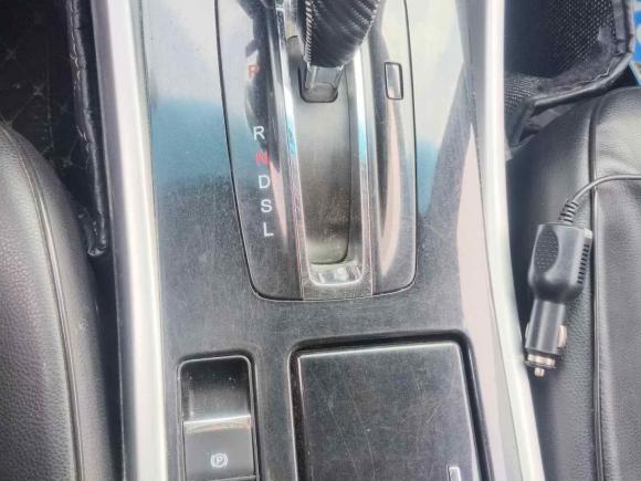 [杭州·浙A] 二手本田雅阁2016款 2.0L 舒适版