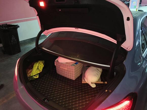 [广州·湘A] 二手奔驰奔驰C级2019款 C 260 L 运动版