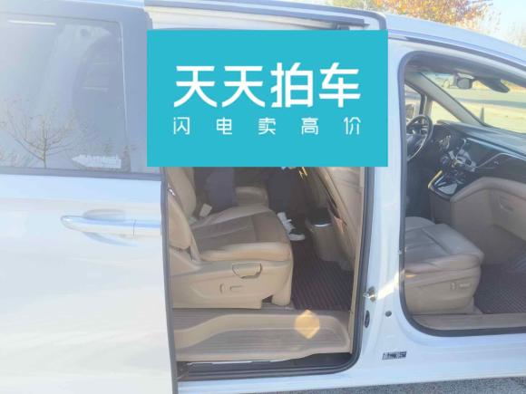 [青岛·鲁B] 二手别克别克GL82017款 ES 28T 豪华型 国V