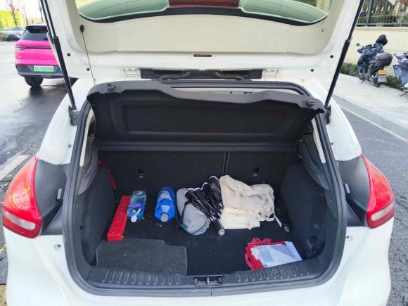 [杭州·浙A] 二手福特福克斯2015款 两厢 1.6L 自动风尚型