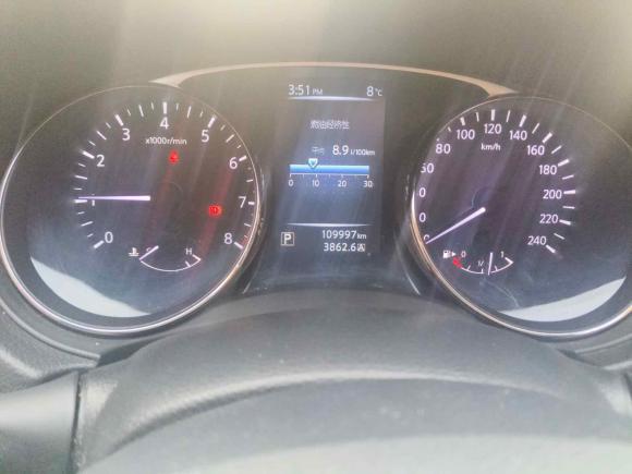 [济南·鲁A] 二手日产奇骏2014款 2.5L CVT领先版 4WD