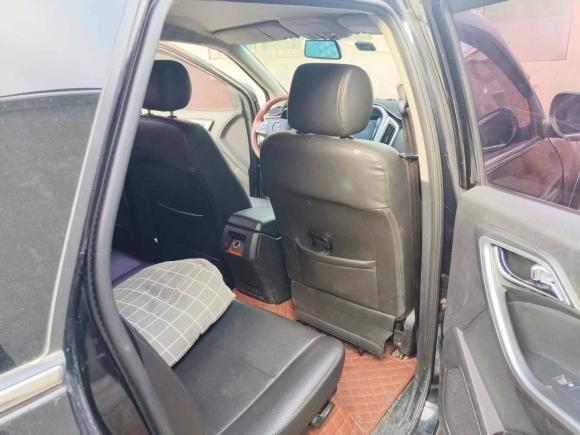 [青岛·贵A] 二手江铃驭胜S3502013款 2.4T 自动两驱柴油豪华版7座