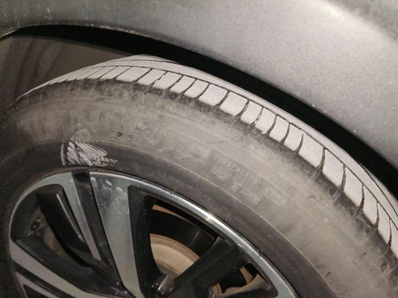 [武汉·鄂A] 二手标致标致50082017款 380THP 7座精英版